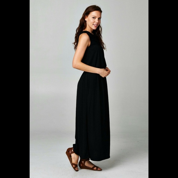 Dresses & Skirts - Women's Maxi Dress Long Sleeveless Soft Black